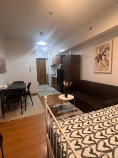 8 Adriatico - Manila - 2