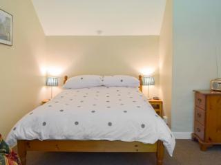 Wood Cottage - - 5