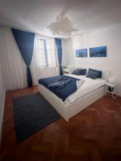 Marys place - 3