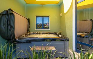 Romantic with private Hot Tub & Parking - big pool - Marina access - Albufeira - 1