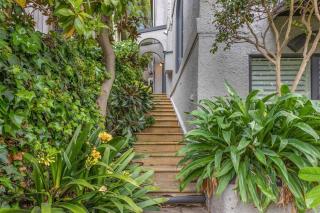 Historic 5 bedroom home with heated pool - Melbourne - 8