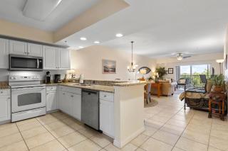 Oceanwalk 9-404 - New Smyrna Beach - 4