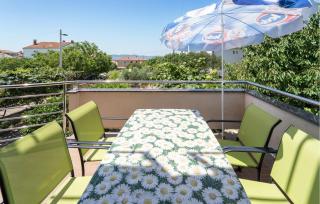 Awesome Apartment In Zadar - Zadar - 2
