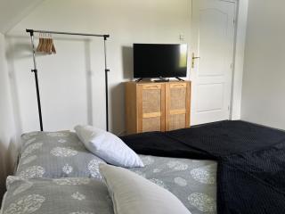 Apartament z widokiem na ... jezioro, las, oraz wypoczynek w Swornychgaciach - Swornegacie - 1
