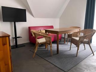 Apartament z widokiem na ... jezioro, las, oraz wypoczynek w Swornychgaciach - Swornegacie - 5