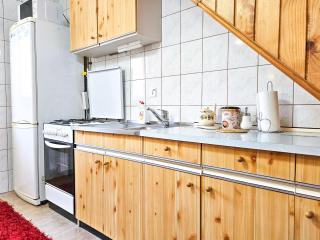 Sarajevo Pine Hideaway - Free Private Parking - Sarajevo - 1