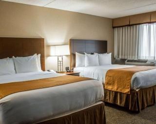 Comfort Inn & Suites - Wadsworth - 2