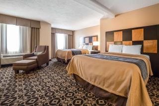 Comfort Inn Ballard-Roosevelt - 1