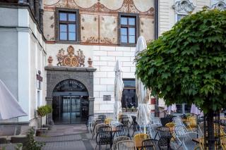ALURE RESIDENCES 12 & 24h self check-in & private parking next to the apartment building included, CITY CENTER right on SNP Square in a quiet passage, new building, best deal in town - Banská Bystrica - 7