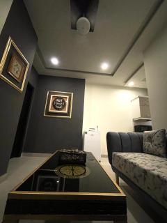Zarkon heights one bed luxury Apartment - Islamabad - 3