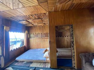 Rumah Kayu Tanjakan - 1