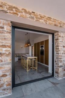 Mikri Sorriso - Luxurious Villa On The Beach - Mikri Vigla - 1