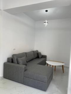 White House Dami - Saranda - 7