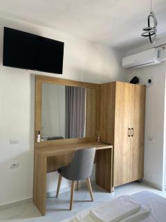 White House Dami - Saranda - 9