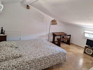 Maison à louer - Néoules - 2