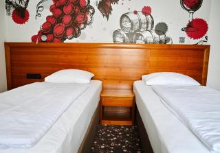 Hotel Piramida - Maribor - 1