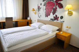 Hotel Piramida - Maribor - 4