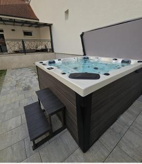 Apartmán 365 VAJANA & Jacuzzi, wallbox, free parking - 4