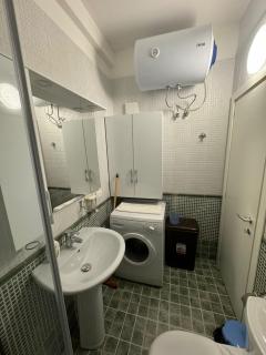 2 Bedroom apartment with Sea View - Golem - 2