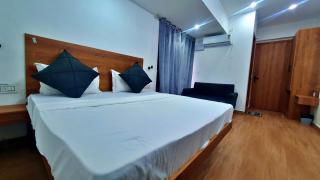 The Plush - Best Seller - Budget Luxury Stays - Dehradun - 4