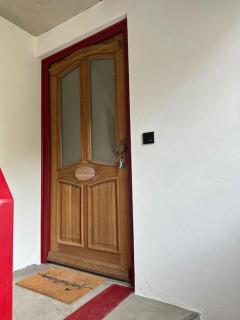 Maurine im alten Speicher - 1