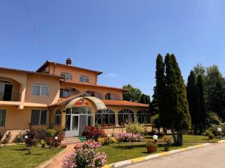 MOTEL INTERNATIONAL - Berkovica - 0