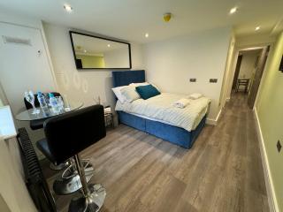 Southgate Luxury Apartments - Elland - 2