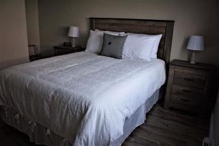 Gros Morne Coastal Suites - 8