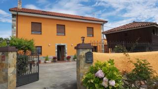 Villa Marina - - 9