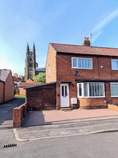Semi detached quite location - Bridlington - 0