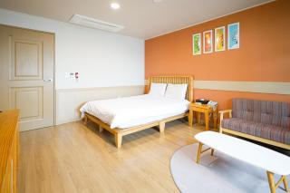 Fantastic Ocean View Sydney Hotel - Jeju - 5