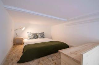 Bel et grand appartement Quais de la Fontaine - Nîmes - 7