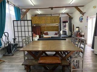 Studio charmant à Poligny de 80 m² avec vue sur jardin - Poligny - 8