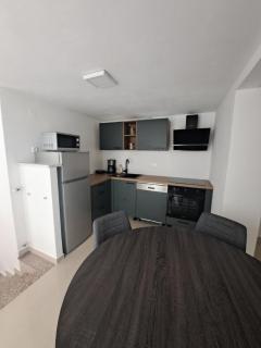 Apartments Damir with Sea View - Brseč - 4