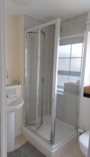 Two Bedroom Semi-detached Modern House in Birmingham - 5