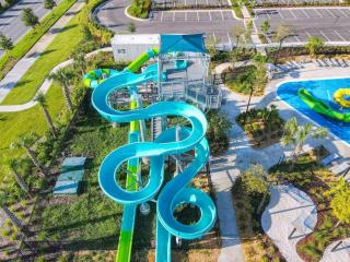 Superb Thematic 2BR Condo with 2 Clubhouses - 1