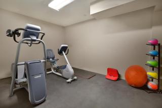 Days Inn by Wyndham Stouffville - Stouffville - 6