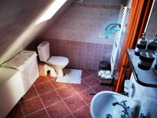 Pekný dom s parkovaním - 2