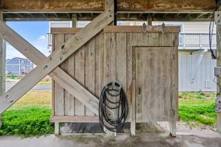 Fantastic Ocean Edge Beach House - North Topsail Beach - 6