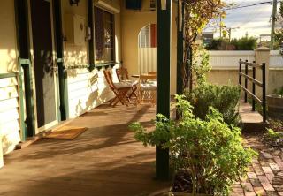 South Freo Bungalow - Winter Centre Of Cafes - South Fremantle - 0