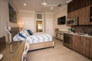 The Rod and Reel Resort Suite 2 - Anna Maria - 2