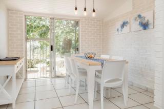 Malachite Place - 8