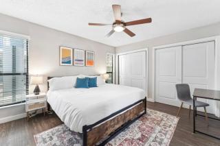 Economy King Bed Suites w Pool, Next to Downtown - Austin - 6