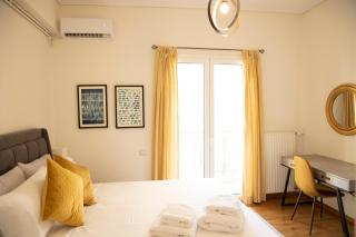 Spacious Glyfada Golf 4BR -Near Beach + Shops - Athene - 1