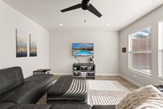 Desert Oasis Hot Tub, Fire Pit, Pool, - 3