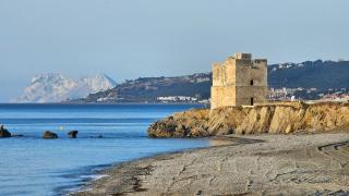 Casares del Mar Luxury Beach Apartment - 2