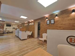 Light Hotel - Tbilisi - 7