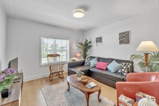 Executive Suite - Prime Location - Sleeps 6 - 7