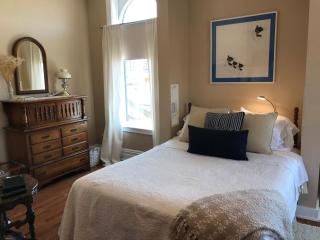 Chessie Room - Huntington - 2