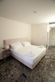 Durres Bay Hotel - Durazzo - 3